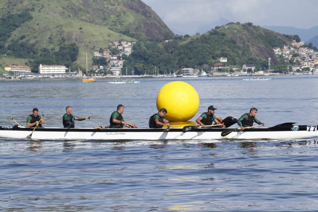 Competição de Canoa Havaiana reuniu mais de 600 atletas em Niterói