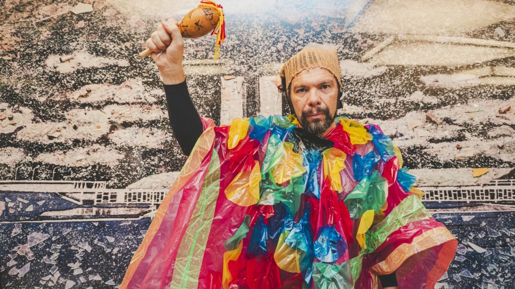 “Show das Matas” leva sons da floresta e vozes indígenas a museus da França às vésperas da COP-30