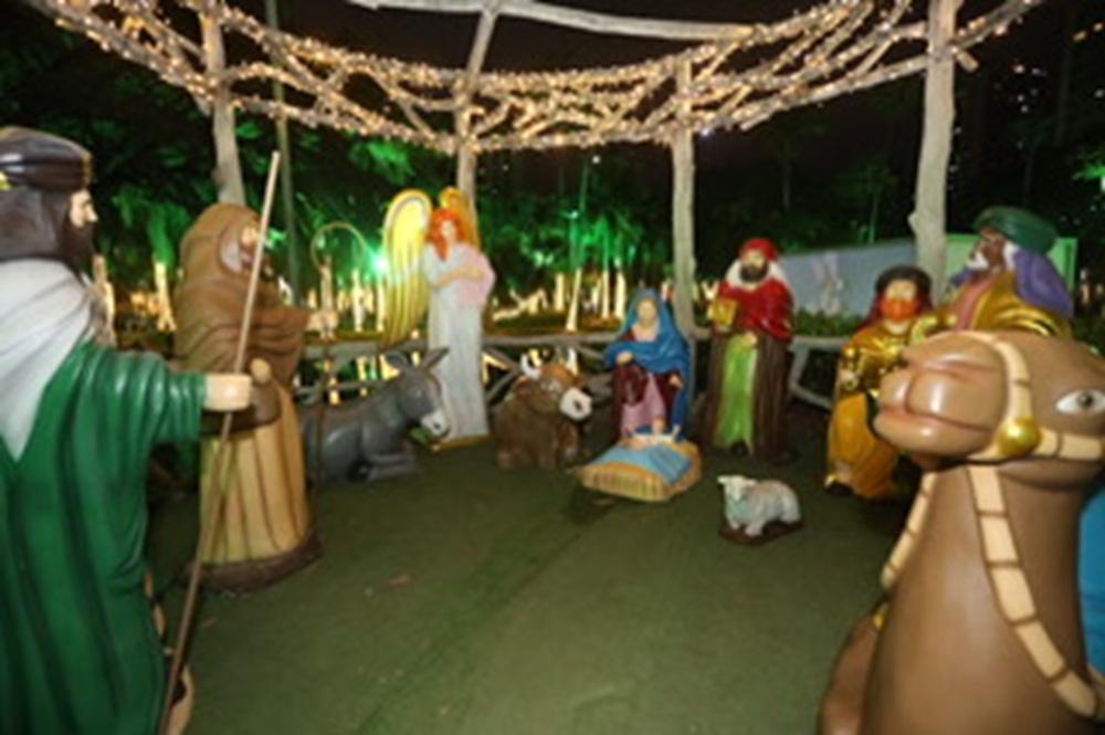 Prefeitura de Niterói inaugura iluminação do Natal Estrelado no Campo de São Bento