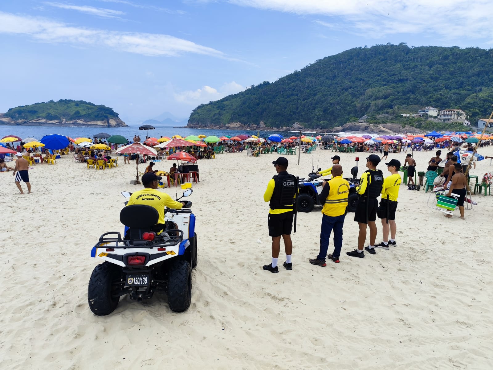 Prefeitura de Niterói intensifica Operação Verão e reforça ordenamento nas praias no primeiro final de semana de 2026