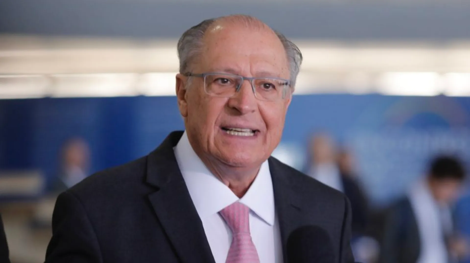 Alckmin: governo prioriza abastecimento e quer evitar alta do diesel