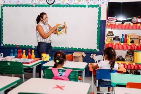 Financiamento da educação domina debate sobre MP do piso dos professores