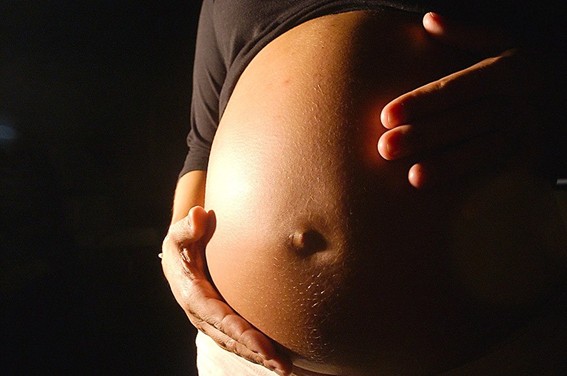 Comissão aprova suspensão de estágio por 120 dias para gestantes