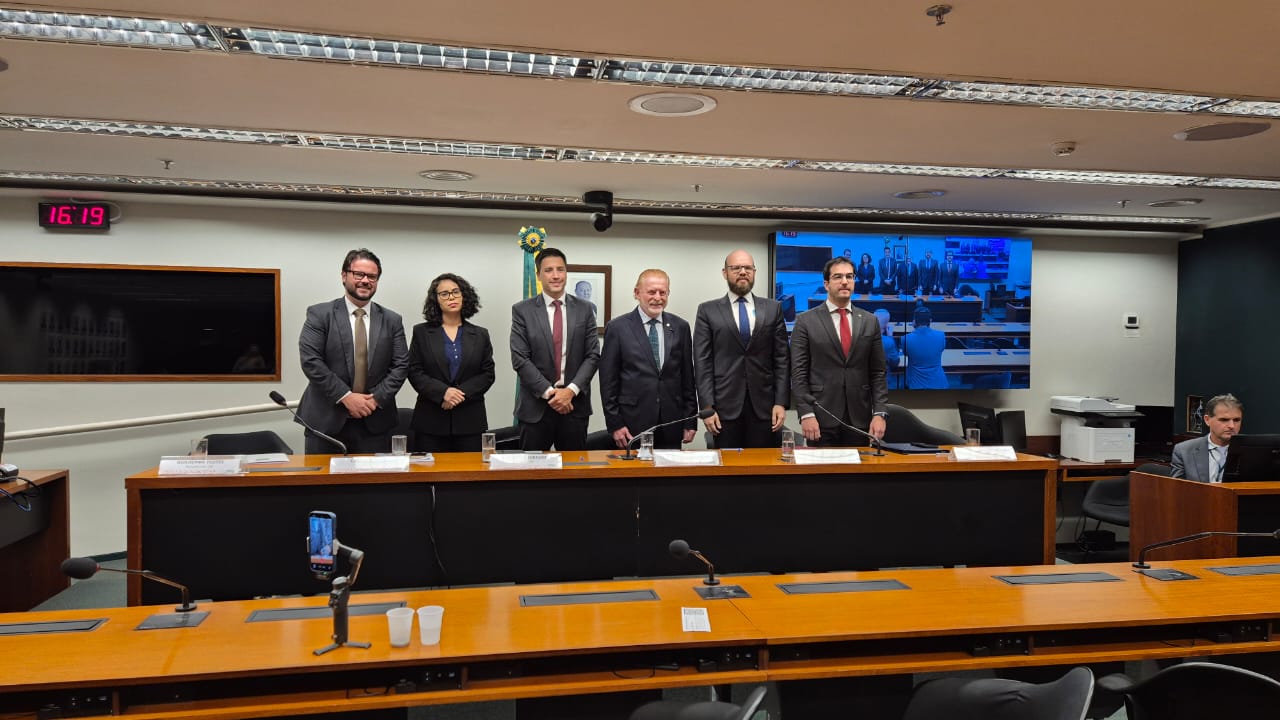 Em audiência na Câmara, CNC apoia atualização do Pert para aliviar dívidas do setor produtivo