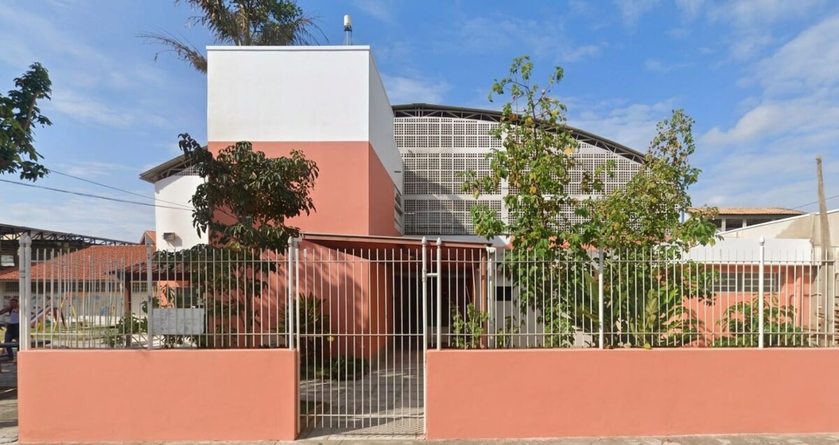 Centro Social Urbano na Ilha da Conceição recebe inscrições gratuitas para curso de informática da Casa Smart