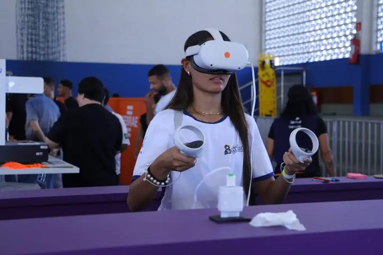 Caravanas de Inovação em Niterói: Senac-RJ e Sebrae Rio realizam programação gratuita de tecnologia e carreiras