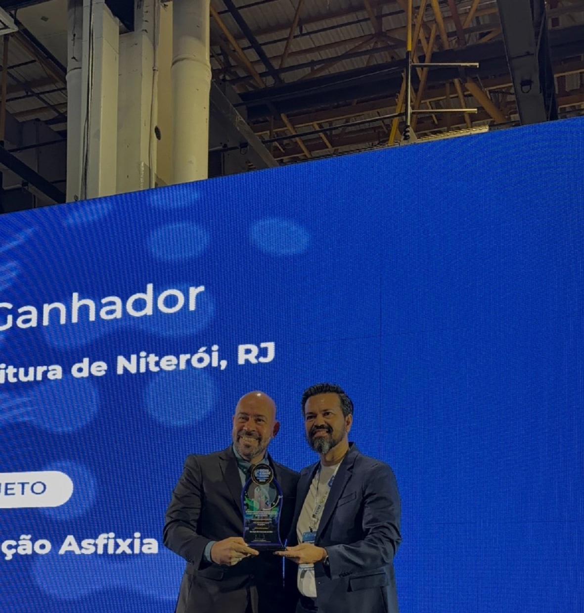 Prefeitura de Niterói recebe Prêmio InovaCidade 2026 por projeto inovador de segurança pública