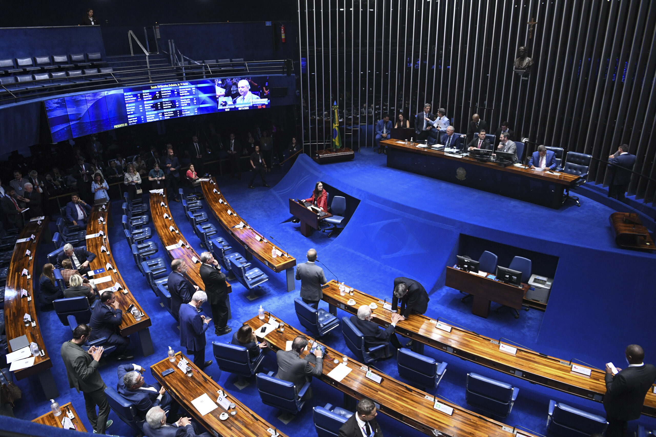 Política de governança da administração federal está na pauta de quarta-feira
