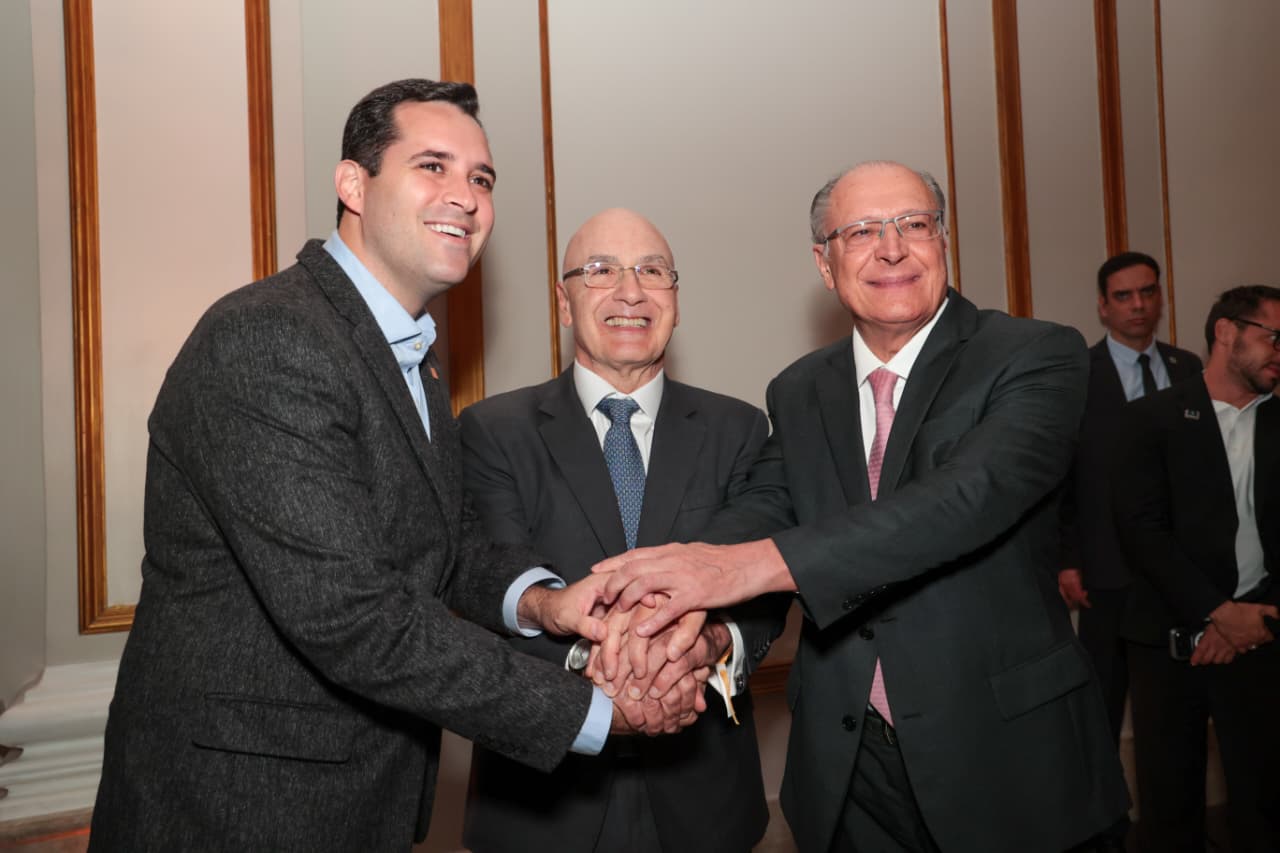 Sistema Fecomércio RJ dá posse à Diretoria da Federação e aos Conselhos do Sesc RJ e Senac RJ