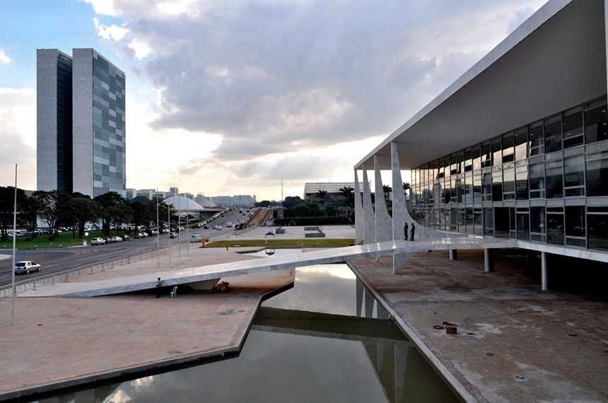 Cinco medidas provisórias perdem validade e outras cinco são prorrogadas