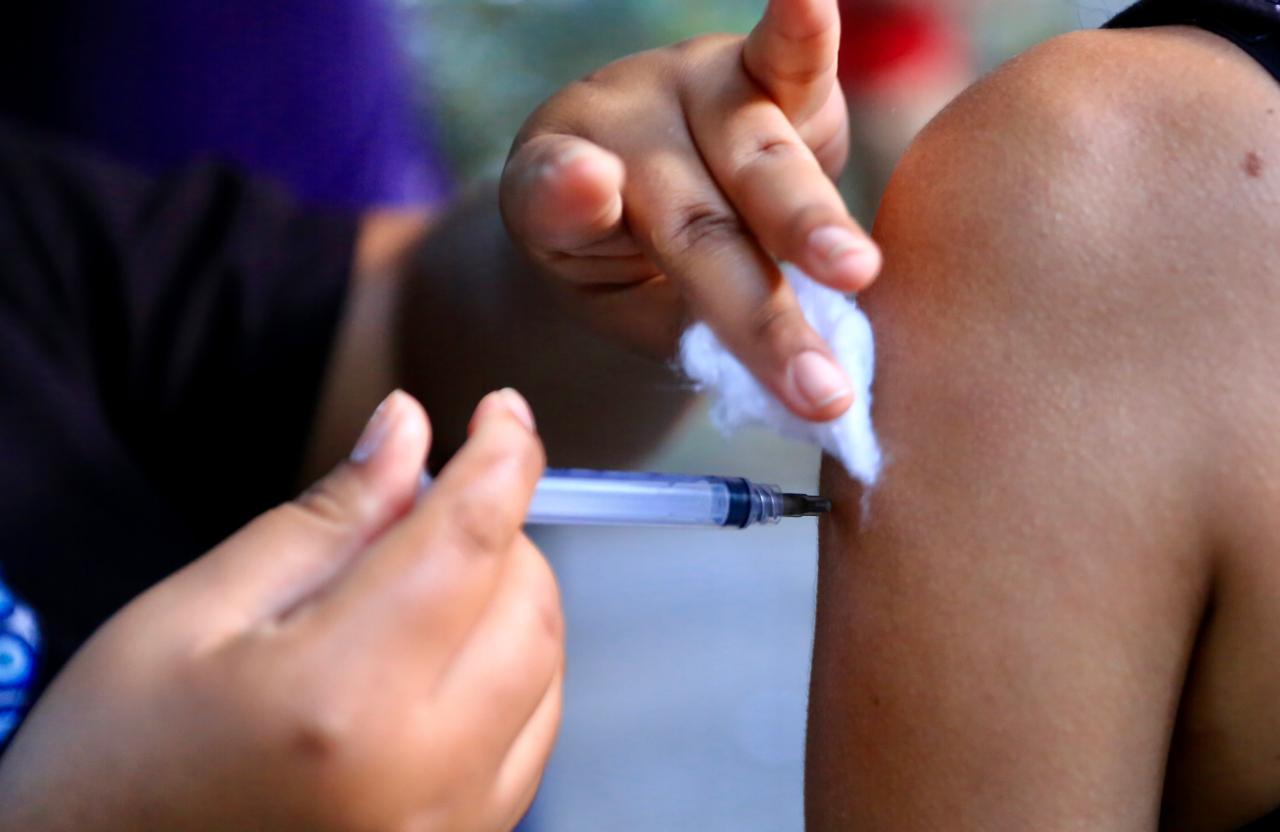 Niterói realiza Campanha Nacional de Multivacinação para atualização da caderneta de crianças e adolescentes