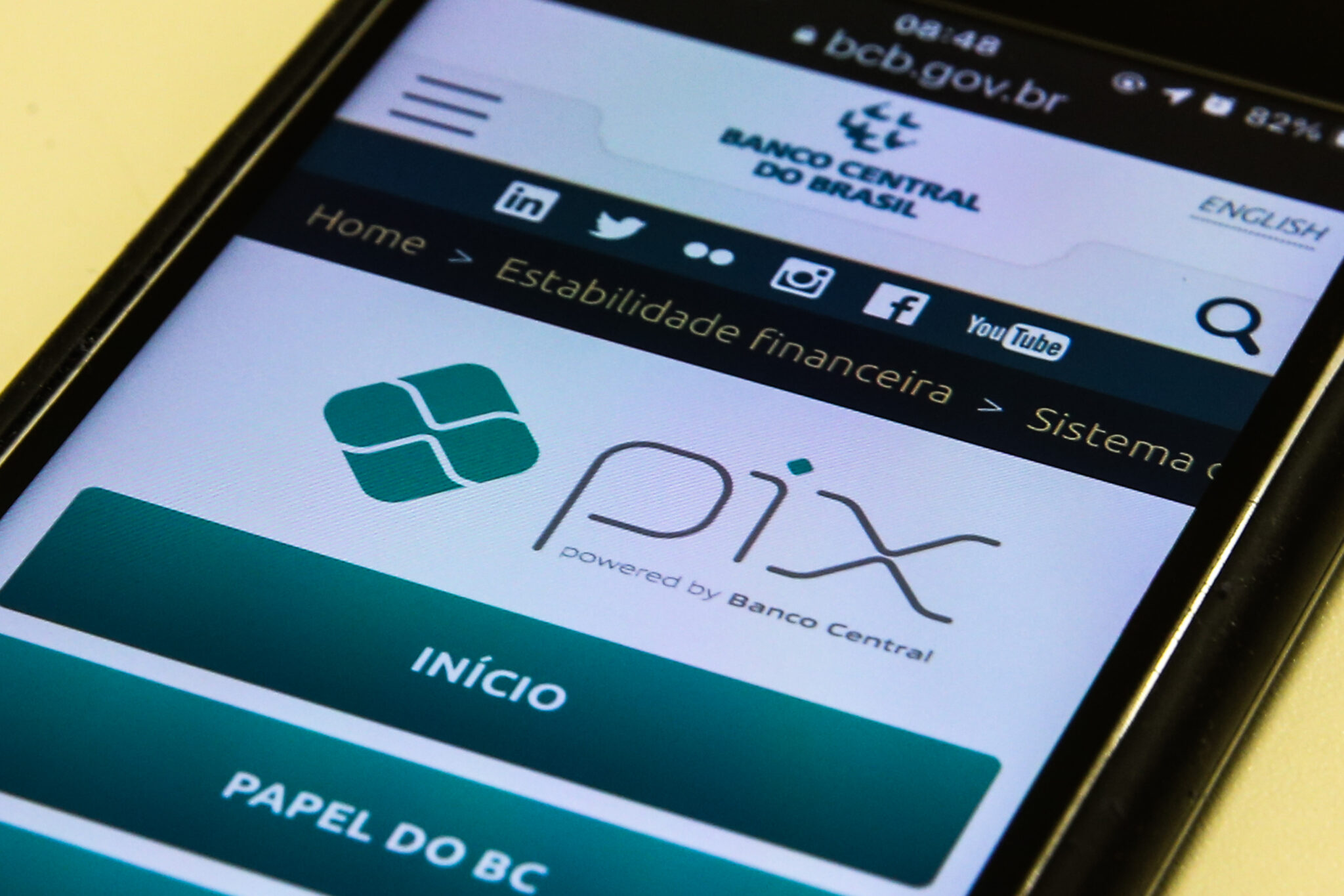 Pix amplia participação nos pagamentos em bares e restaurantes