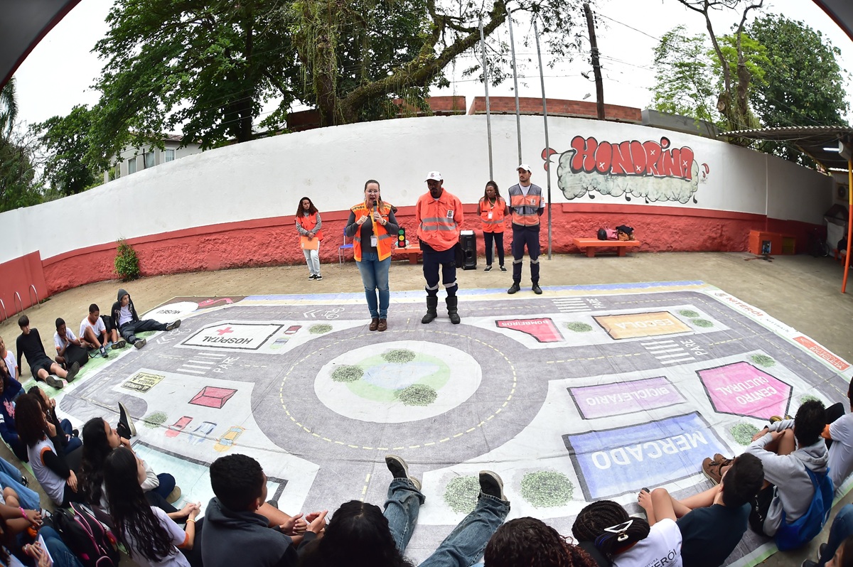 Semana Nacional do Trânsito: Prefeitura leva educação para o trânsito a alunos de escolas do município