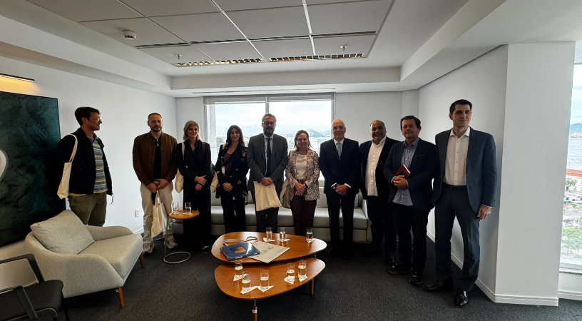 Fecomércio-RJ recebe delegação do Coliseu e avalia parceria